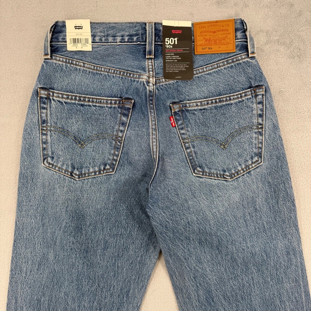Levi's 501 '90s Selvedge Denim Light Wash Straight Leg Jeans Women's Sz W24 L30 - Picture 8 of 15